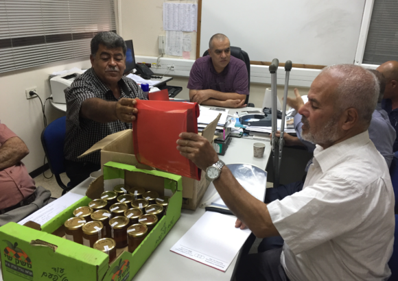 Consegna campioni per analisi Università di Bir Zeit